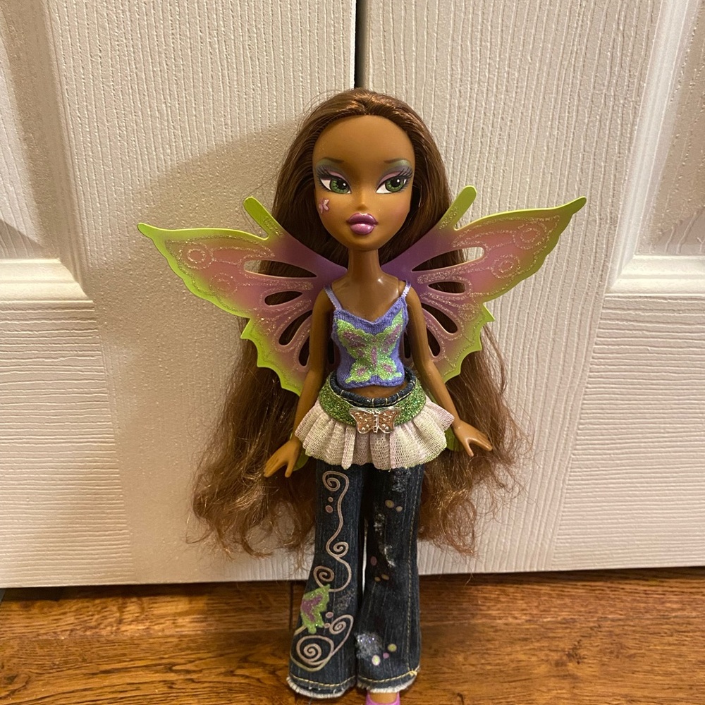 Bratz fashion pixiez Sasha doll